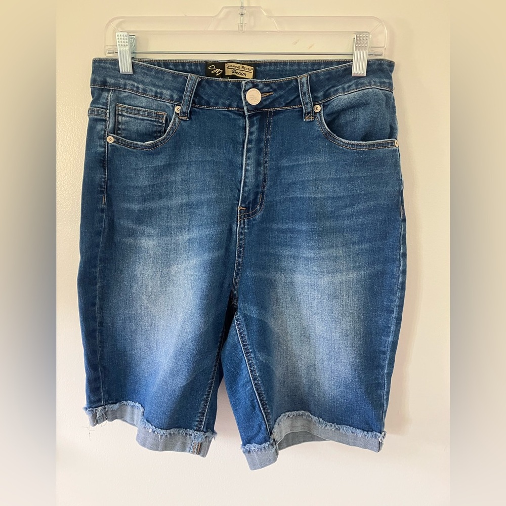 Suzanne Betro Denim Blue Women's Shorts; EUC
